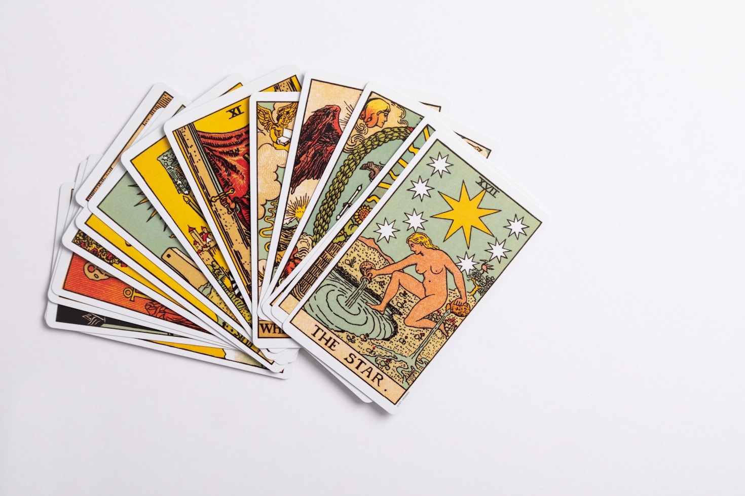 How Tarot Readings Can Inspire Personal Growth